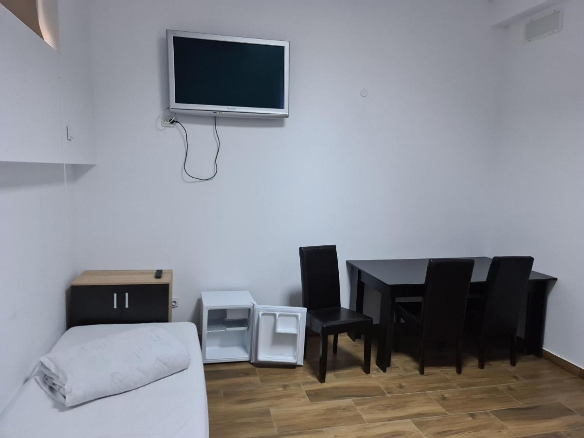 Hotel Safta Hotels Pielestii 외부 사진
